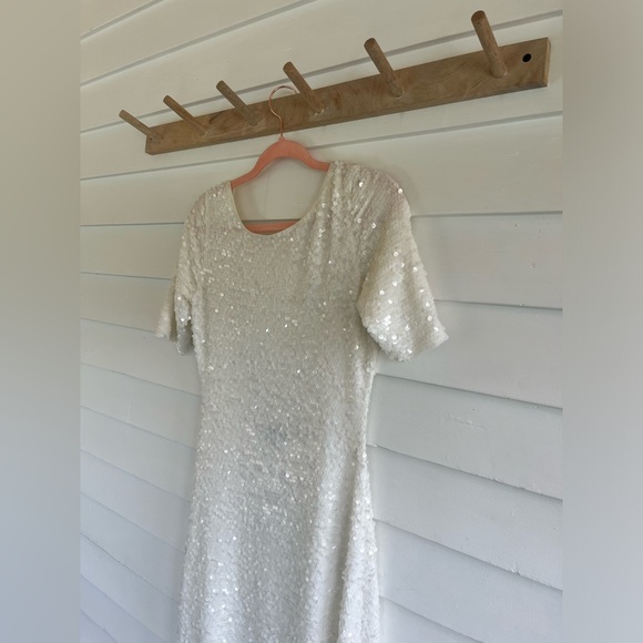NWT BCBG Max Azria white sequin dress MED - Picture 2 of 7